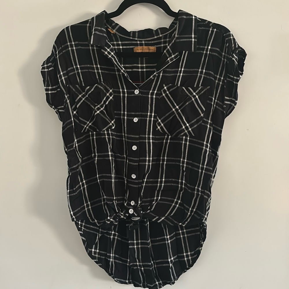 Cute plaid shirt